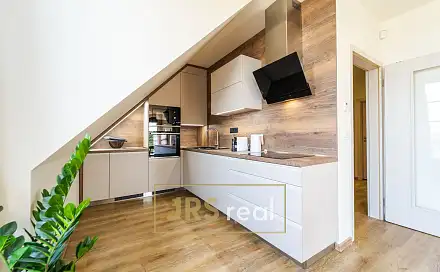 Prodej bytu 2+kk 60 m²