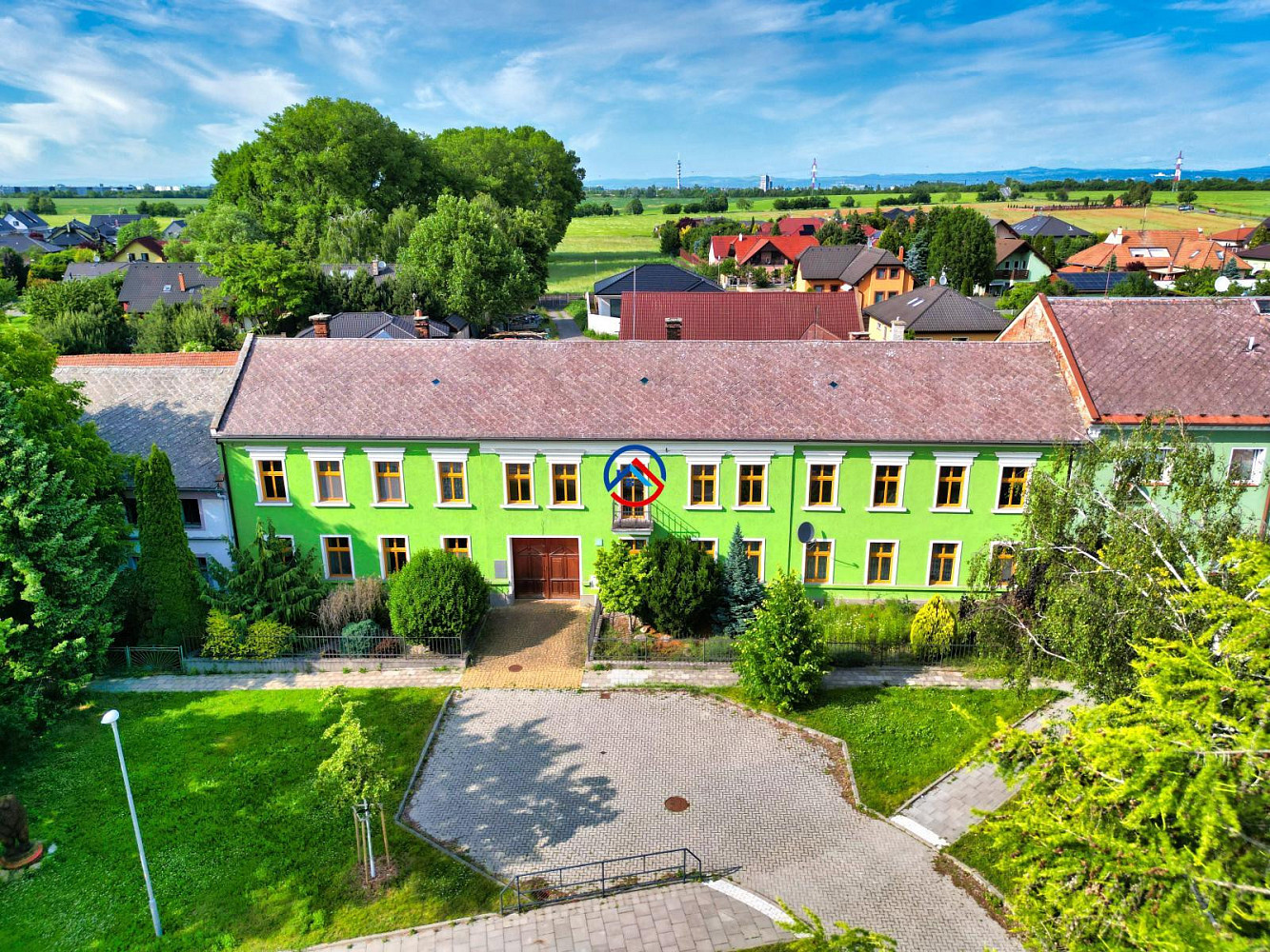 10 rooms, 976.0 m² in Olomouc