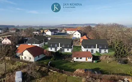 Prodej domu 126 m² s pozemkem 240 m², Úžice - Netřeba, okres Mělník