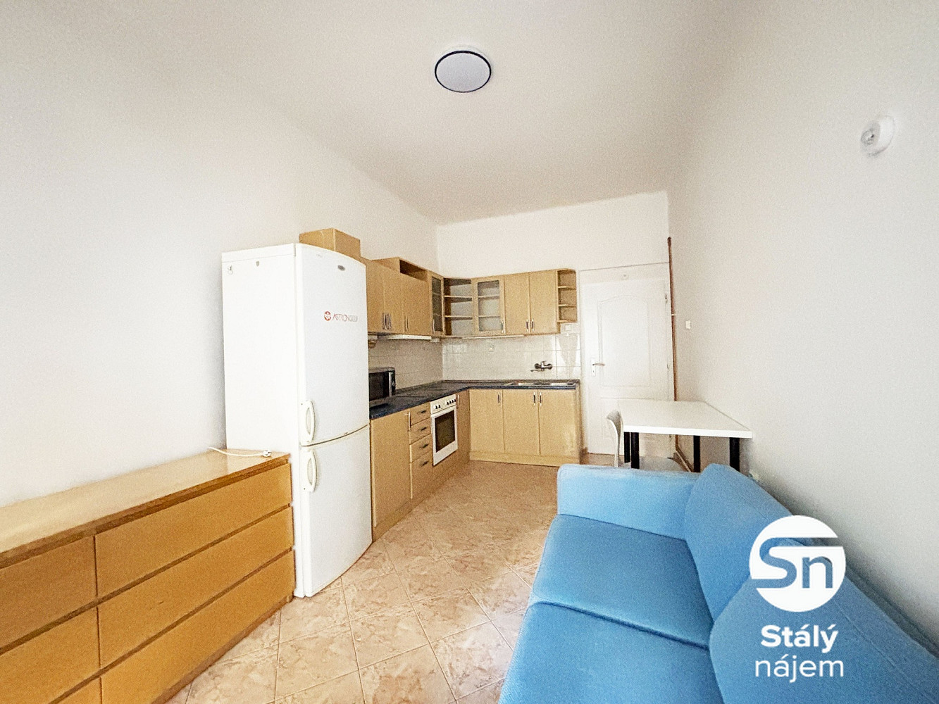Pronájem bytu 1+1 48 m² – fotografie 2