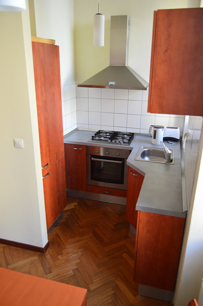 Pronájem bytu 2+kk 41 m² – fotografie 2