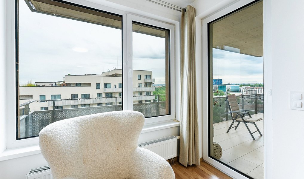Prodej bytu 3+kk 99 m², Praha – náhled fotky 4