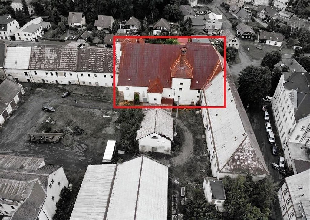 Prodej komerčního objektu (jiného typu) 3 000 m² — photo 4