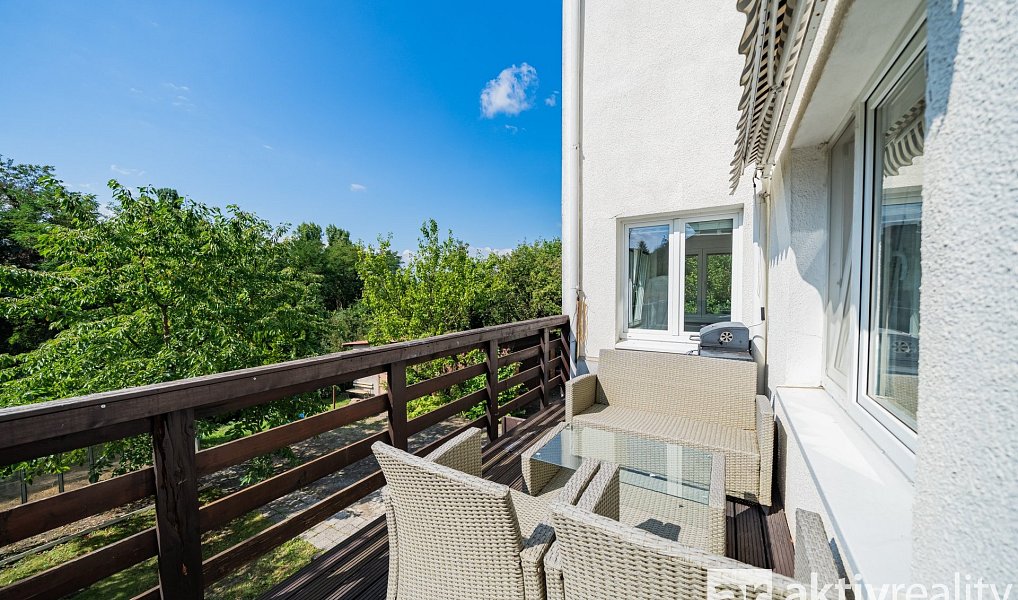 Prodej domu 260 m² s pozemkem 752 m², Praha – náhled fotky 8