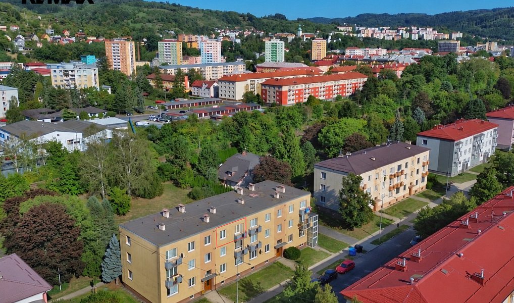 Prodej bytu 2+1 50 m², Vsetín – náhled fotky 4