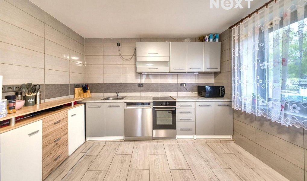 Prodej domu 140 m² s pozemkem 902 m², Zbytiny – náhled fotky 10