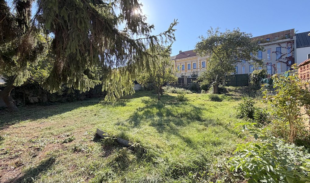 Prodej stavebního pozemku 1 130 m², Praha – náhled fotky 5