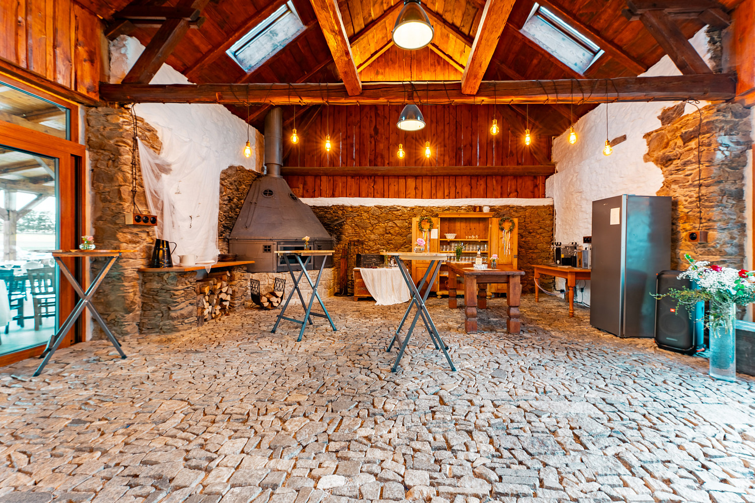 Prodej ubytovacího objektu 500 m² – fotografie 5
