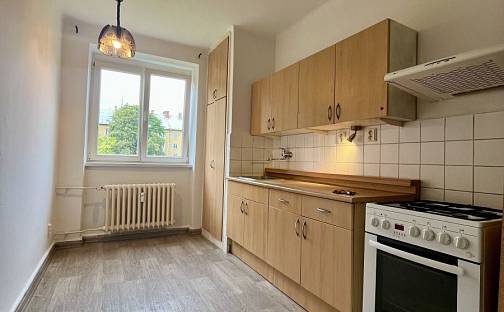 Pronájem bytu 2+1 65 m², Bohuslava Martinů, Ostrava - Poruba