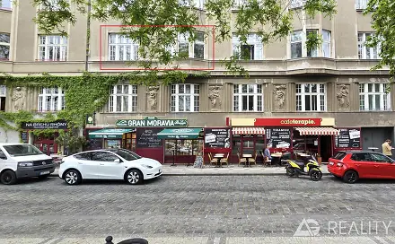 Pronájem bytu 4+kk 106 m²