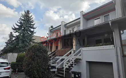 Pronájem domu 120 m² s pozemkem 306 m², Vrchlického, Říčany, okres Praha-východ