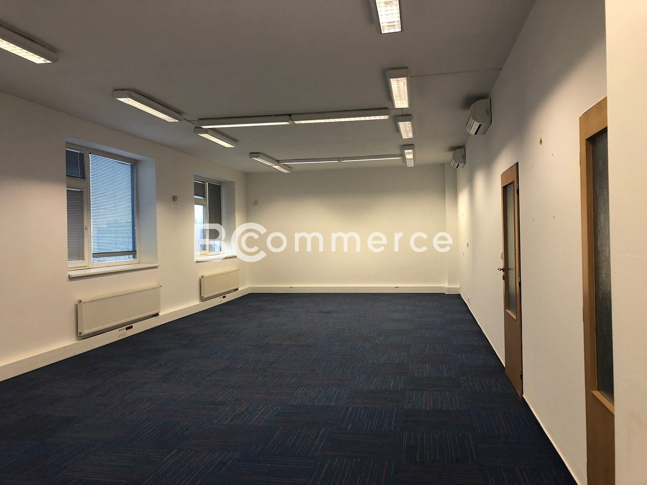 Pronájem kanceláře 135 m² – fotografie 3