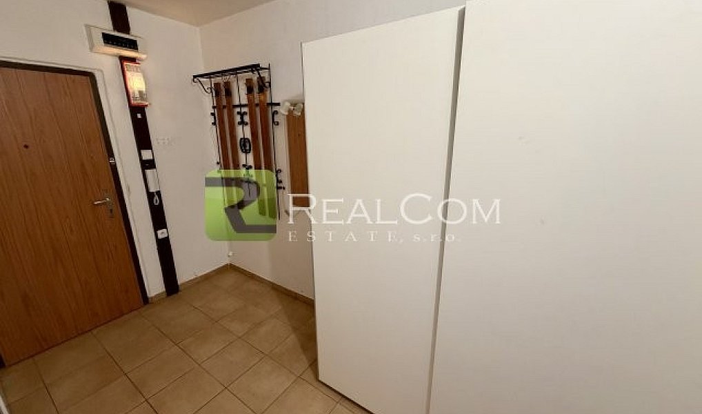 Prodej bytu 2+kk 44 m², Pečky – náhled fotky 4
