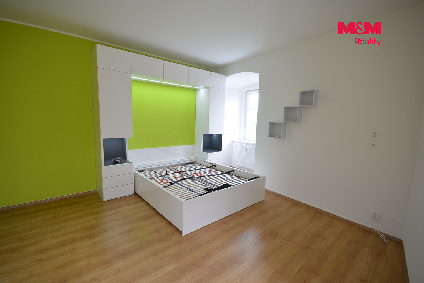 Prodej bytu 1+kk 30 m² — photo 2
