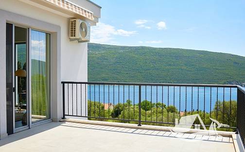 Prodej domu 320 m² s pozemkem 1 079 m², Kumbor, Černá Hora