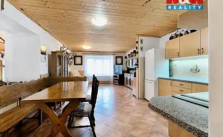 Prodej domu 167 m² s pozemkem 1 395 m², Pelhřimov - Skrýšov