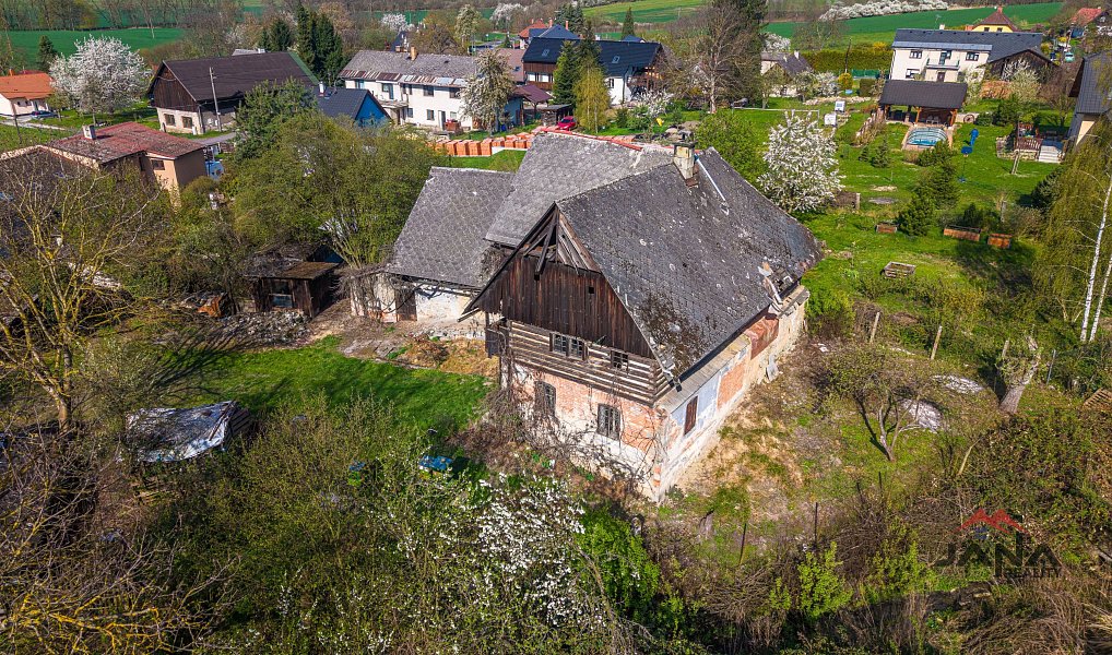 Prodej domu 200 m², Čtveřín – náhled fotky 10
