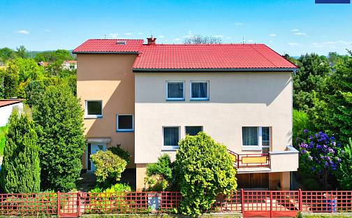 Prodej domu 229 m² s pozemkem 1 041 m², Na Nivách, Uničov, okres Olomouc