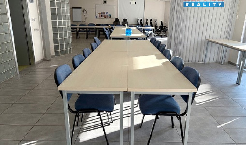 Pronájem kanceláře 180 m², Pardubice – náhled fotky 5