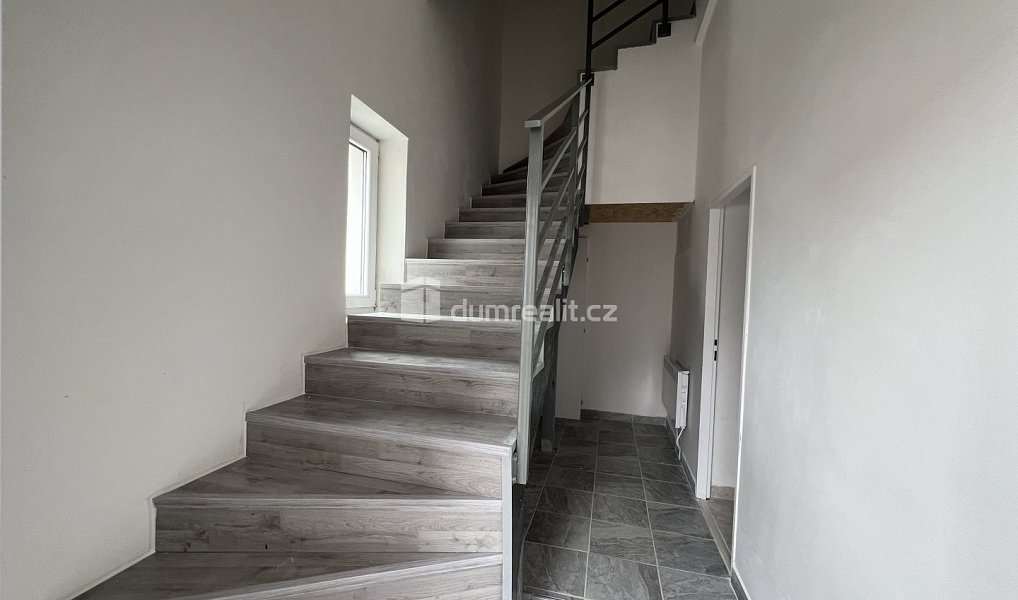 Prodej domu 249 m² s pozemkem 249 m², Podomí – náhled fotky 2