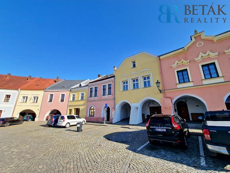 Prodej domu 280 m² s pozemkem 393 m² – pohled 5