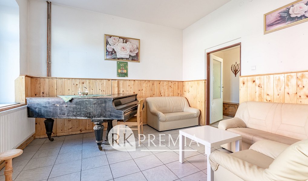 Prodej domu 430 m² s pozemkem 460 m², Vejprty – náhled fotky 11