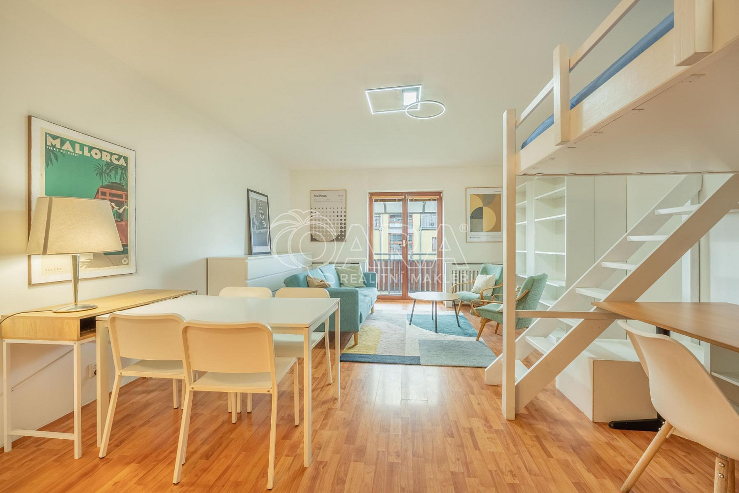 Pronájem bytu 1+kk 38 m² – fotografie 3