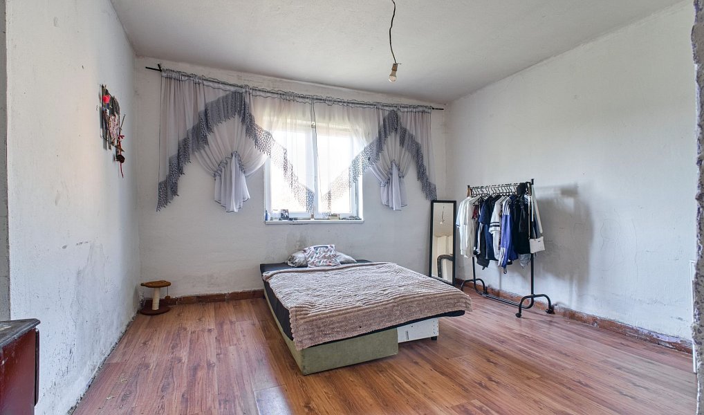 Prodej domu 140 m² s pozemkem 1 143 m², Karviná – náhled fotky 3