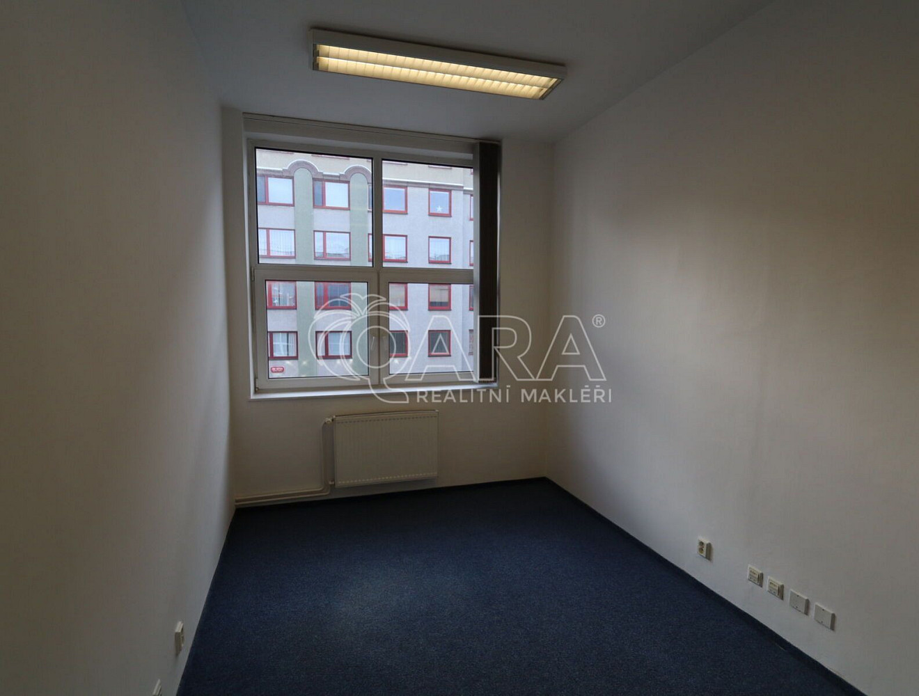 Pronájem kanceláře 27 m² – fotografie 2
