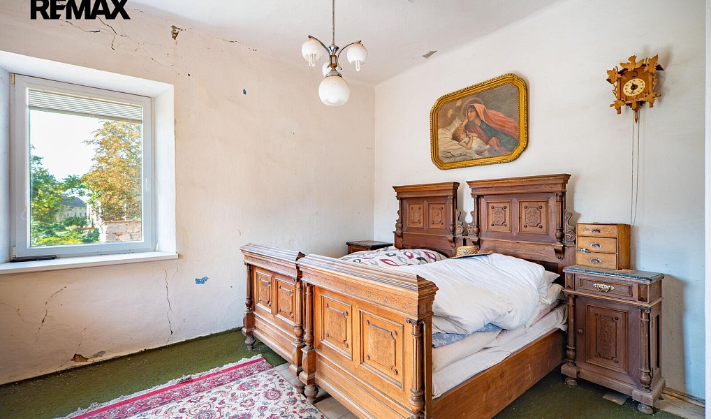 Prodej domu 240 m² s pozemkem 355 m², Bezno – náhled fotky 6