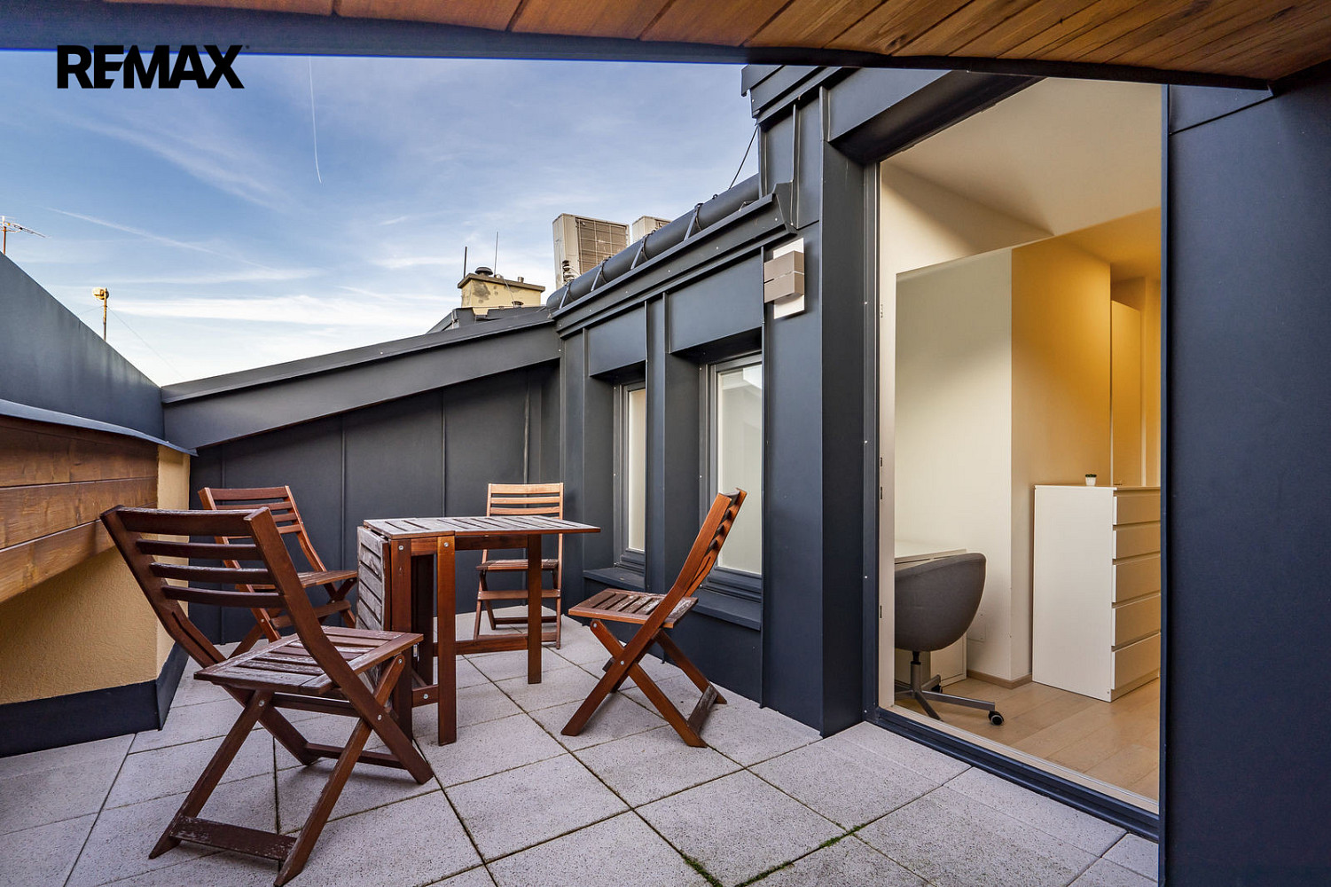 Pronájem bytu 4+kk 118 m² — photo 3