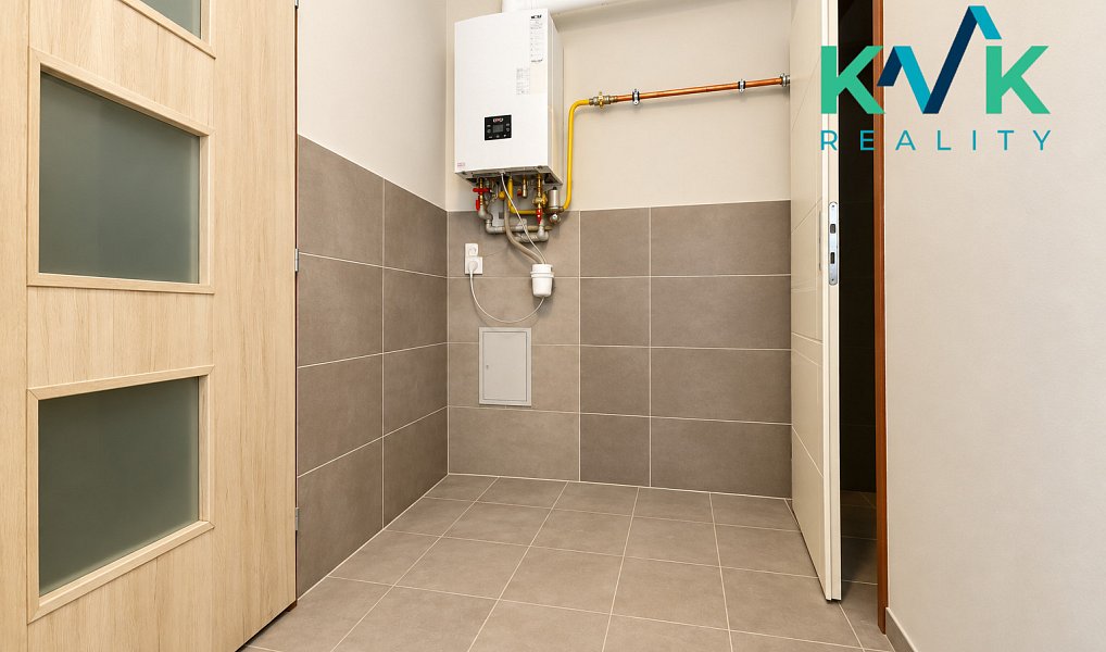 Prodej komerčního objektu (jiného typu) 100 m², Březová – náhled fotky 6