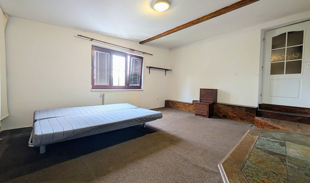 Pronájem bytu 2+1 55 m², Beroun – náhled fotky 2