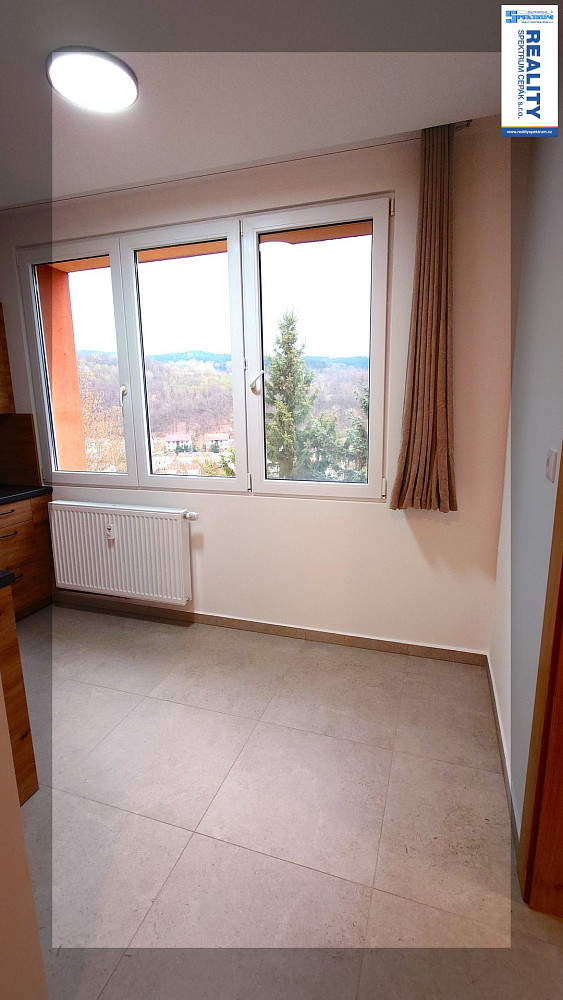 Pronájem bytu 2+1 58 m² — photo 3