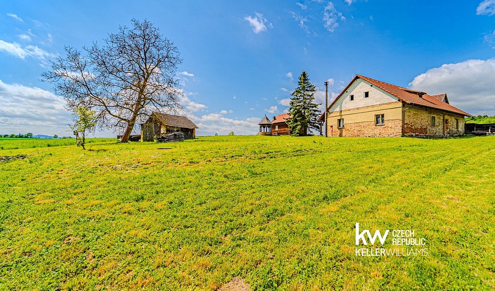 Prodej domu 270 m² s pozemkem 2 619 m², Hřebečníky – náhled fotky 15
