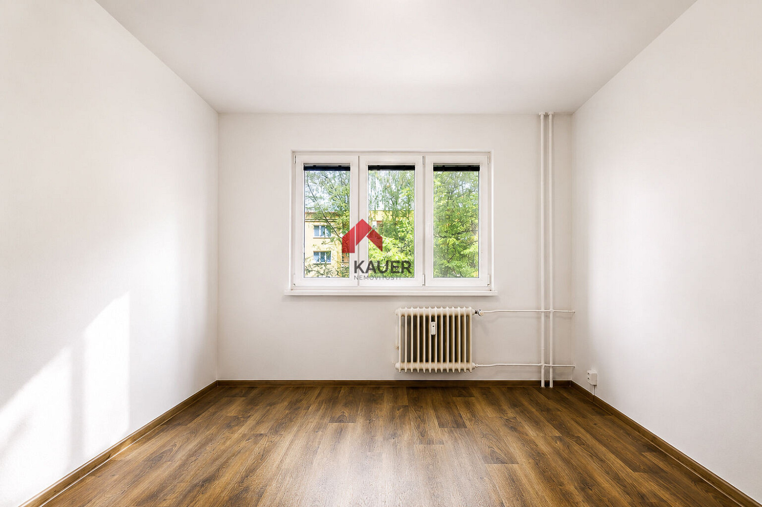 Pronájem bytu 2+1 58 m² – fotografie 3