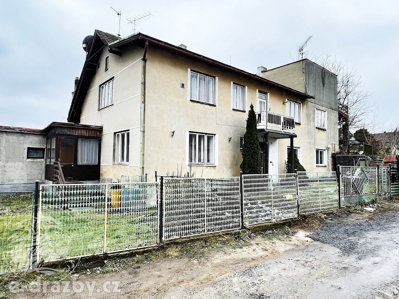 Prodej domu 259 m² s pozemkem 1 365 m²