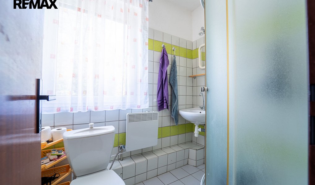 Prodej chaty/chalupy 50 m² s pozemkem 354 m², Golčův Jeníkov – náhled fotky 15