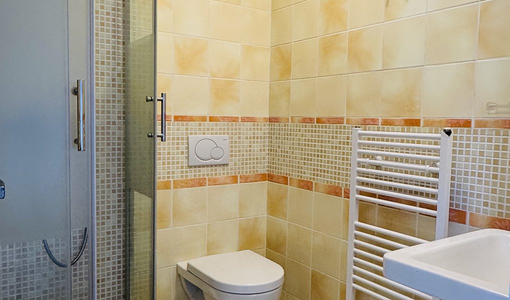 Pronájem domu 180 m² s pozemkem 288 m², Jesenice – náhled fotky 6