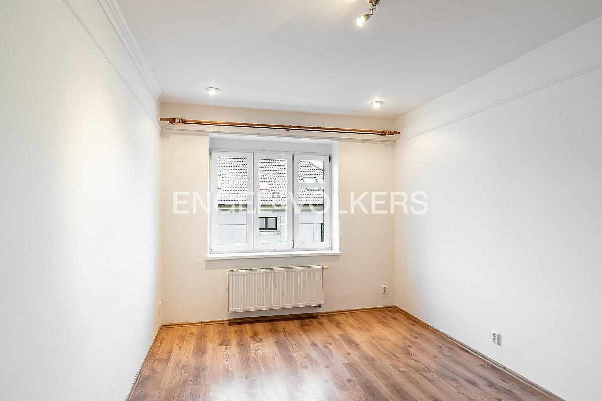 Pronájem bytu 3+1 65 m² – fotografie 3
