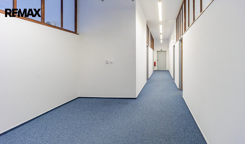 Pronájem kanceláře 24 m², Česká Lípa – náhled fotky 8
