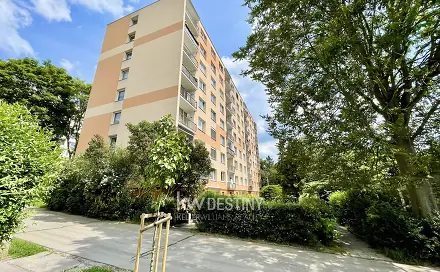 Pronájem bytu 1+kk 22 m², SNP, Ústí nad Labem - Ústí nad Labem-centrum