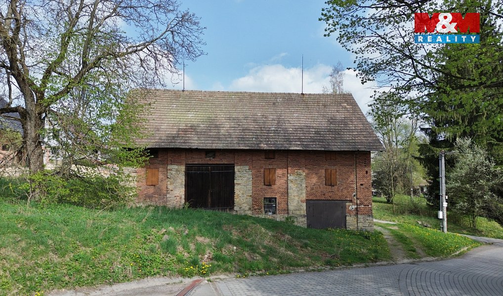 Prodej domu 330 m² s pozemkem 1 008 m², Kunvald – náhled fotky 3