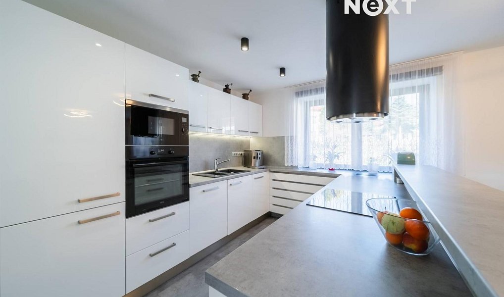 Prodej domu 120 m² s pozemkem 477 m², Lhota – náhled fotky 12