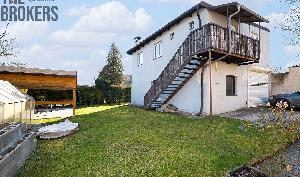 Prodej domu 172 m² s pozemkem 678 m², Praha – náhled fotky 2