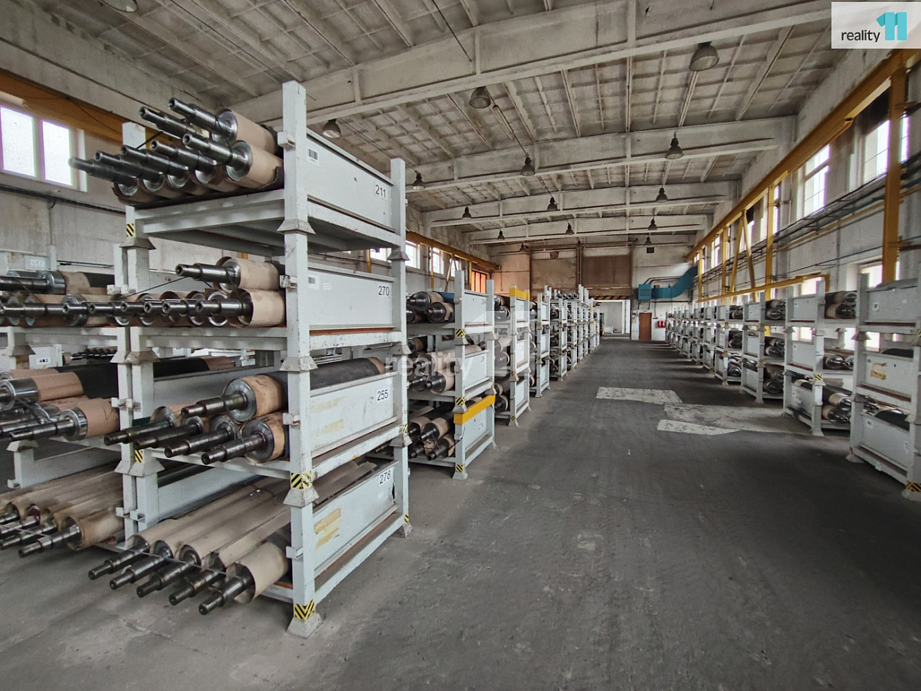 Pronájem skladovacích prostor 710 m² – fotografie 2