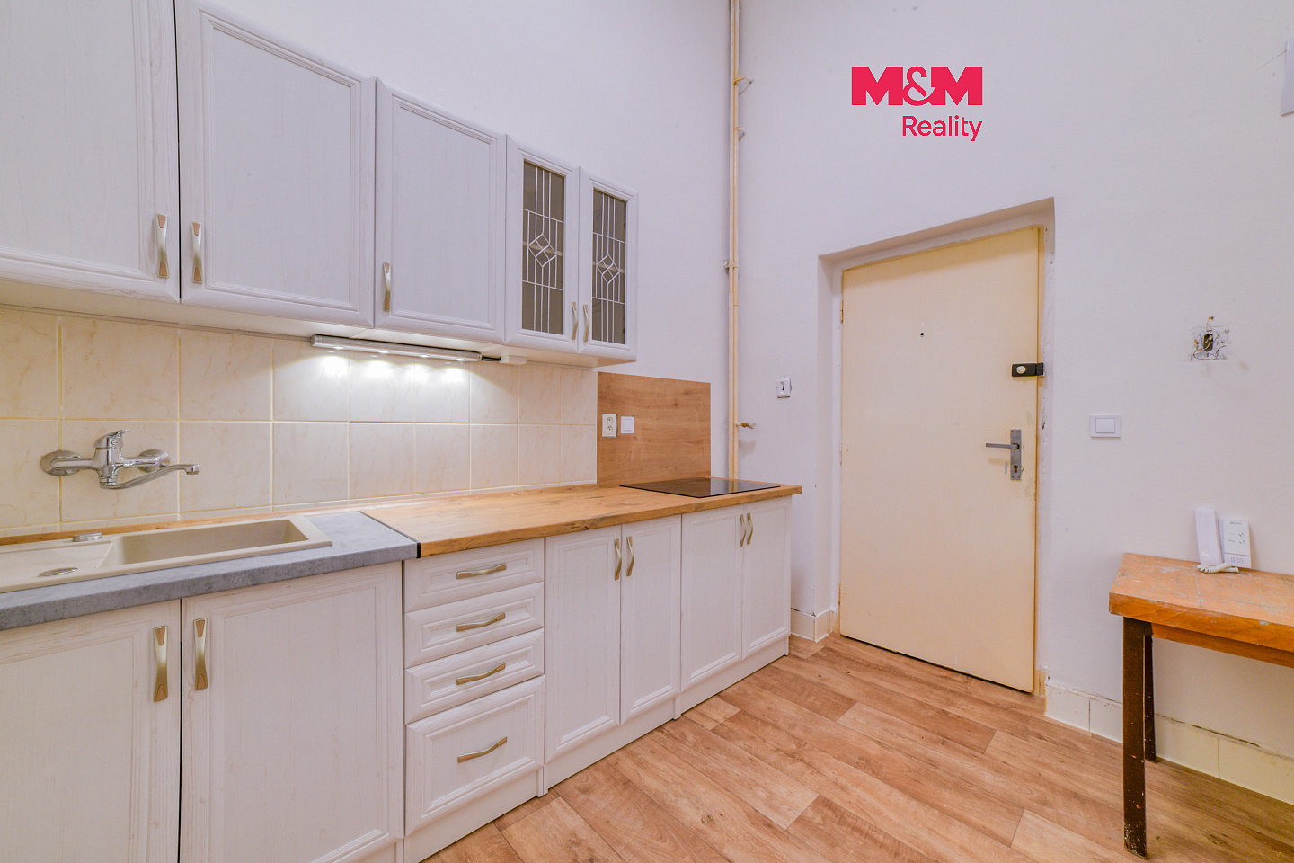 Pronájem bytu 1+kk 33 m²