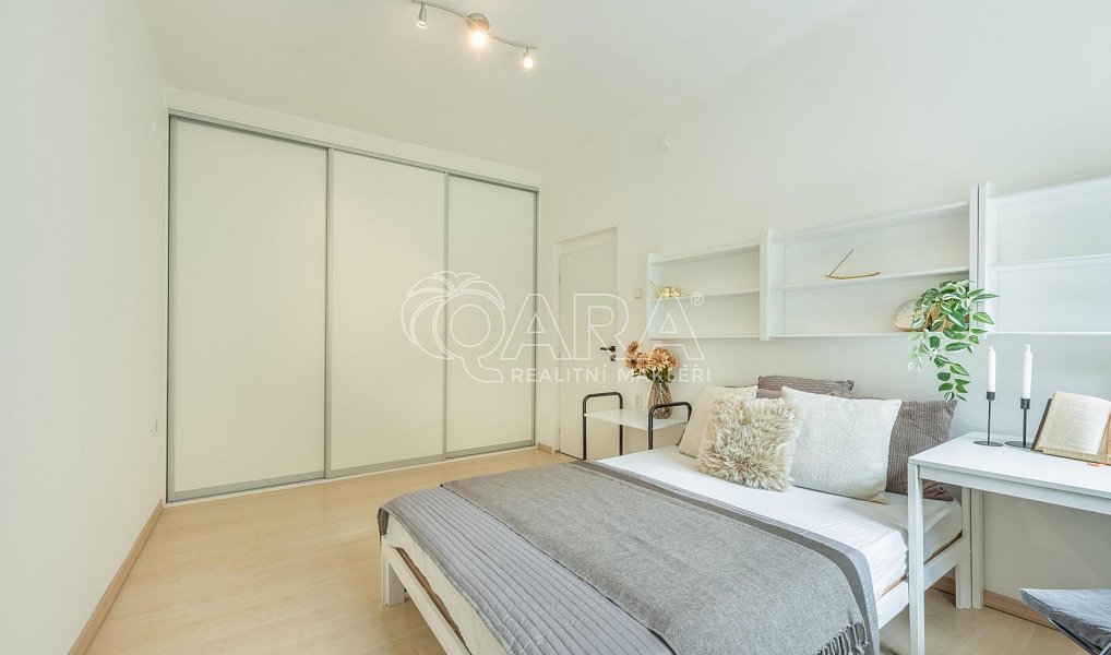Prodej bytu 2+1 64 m², Praha – náhled fotky 10