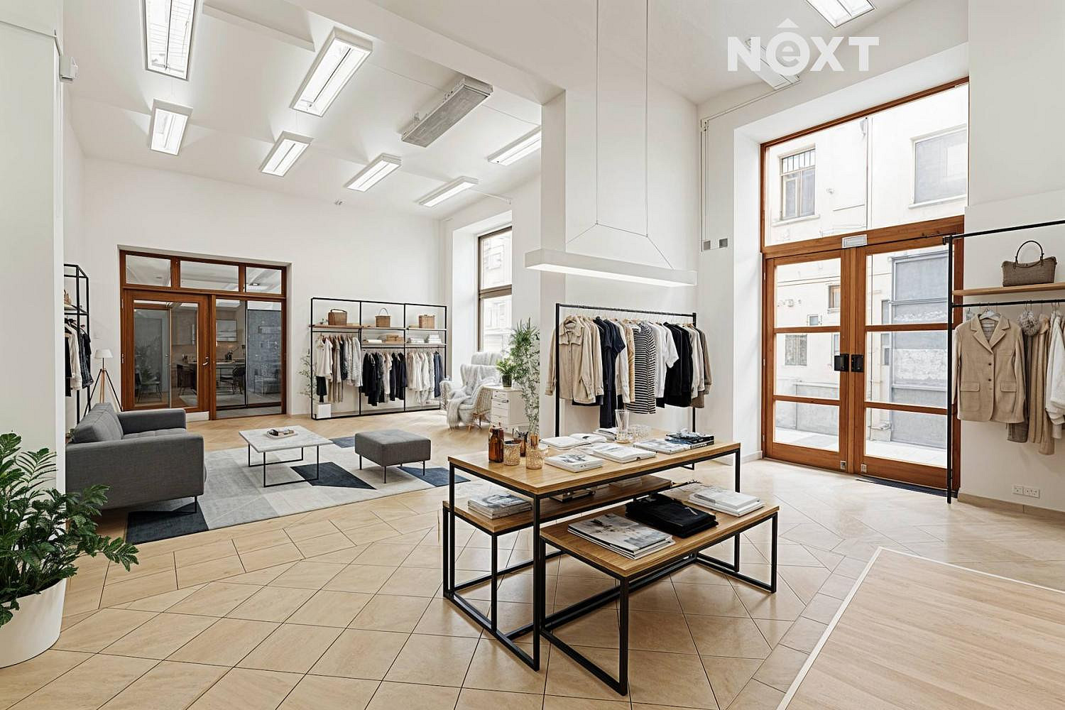 Pronájem obchodních prostor 116 m² — photo 2