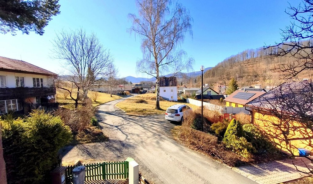 Prodej domu 200 m² s pozemkem 579 m², Jeseník – náhled fotky 12